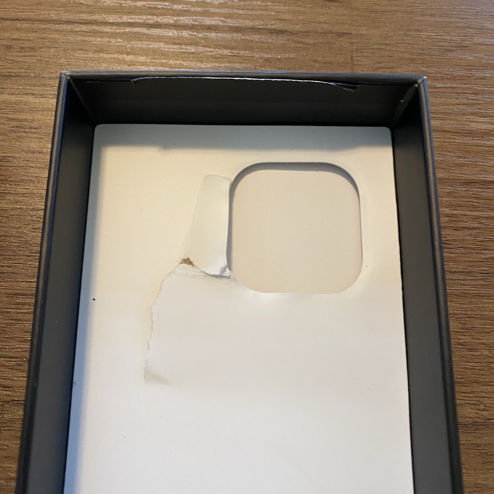 iPhone 13 Pro Empty Retail Box Graphite - Picture 5 of 5